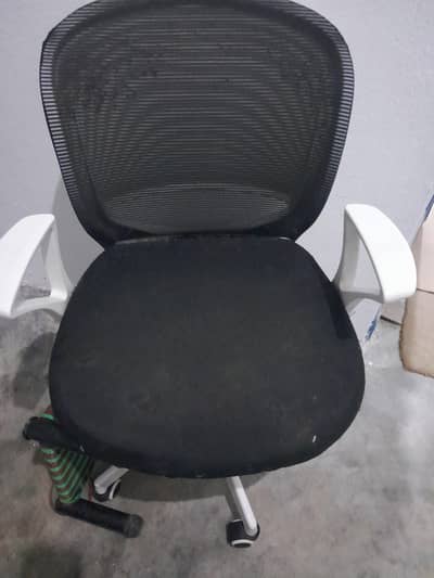 OFFICE CHAIR FOR SALE
