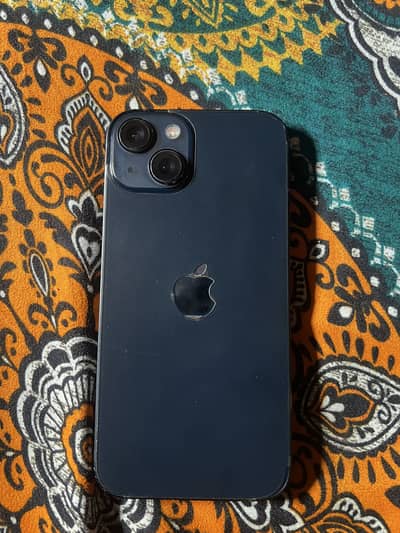 Apple iPhone 13