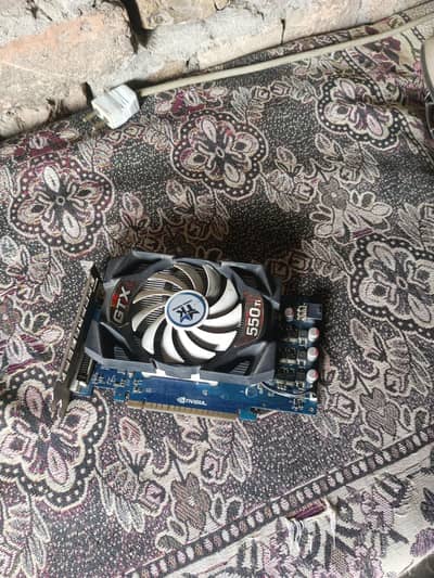 invidia GTX 550 ti