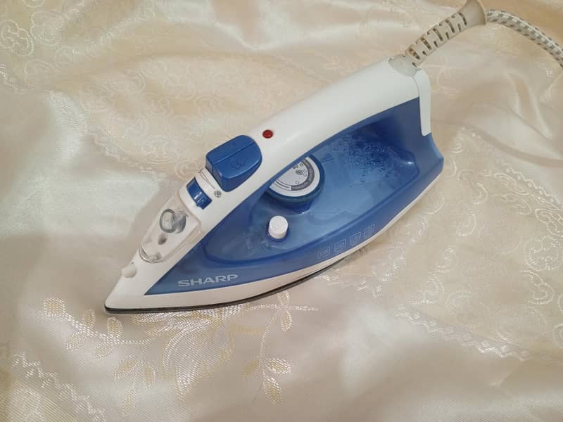 Sharp steam iron 2