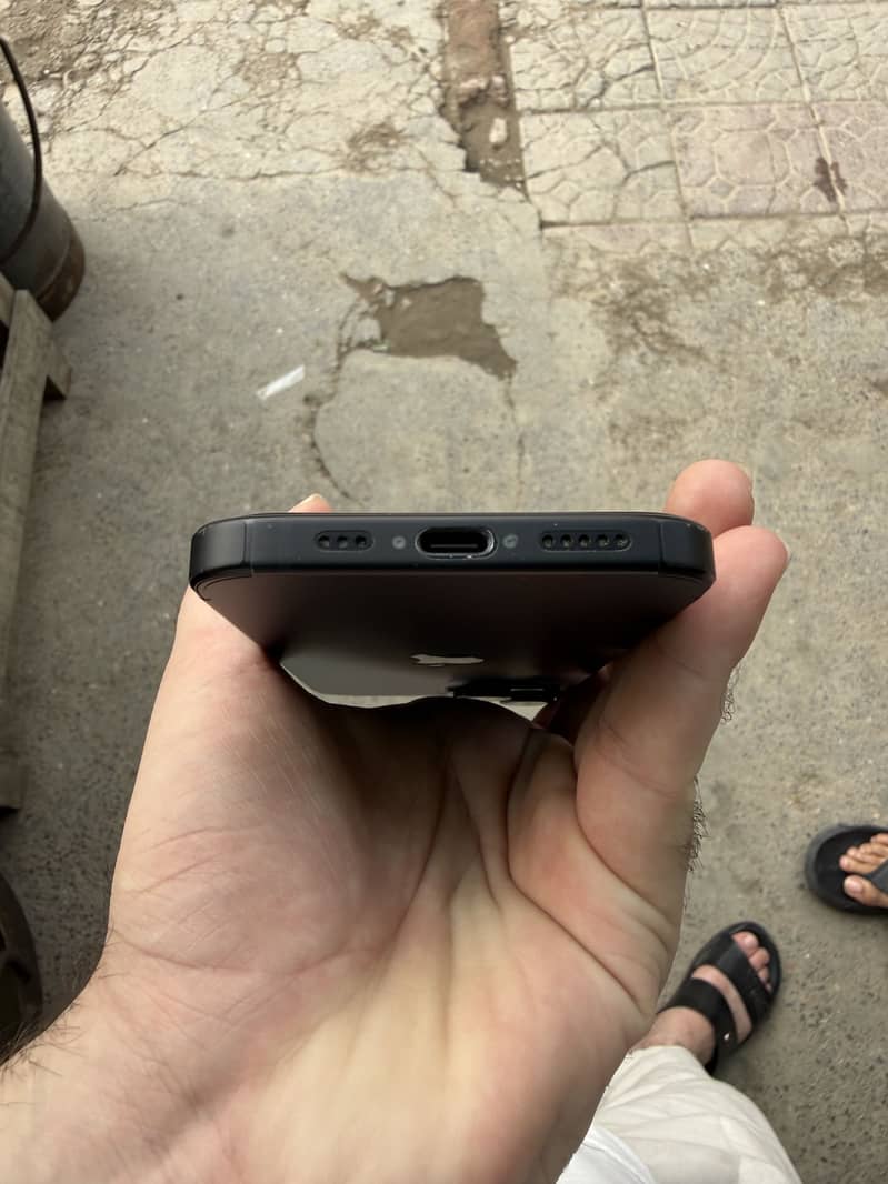 iPhone 15 JV 3