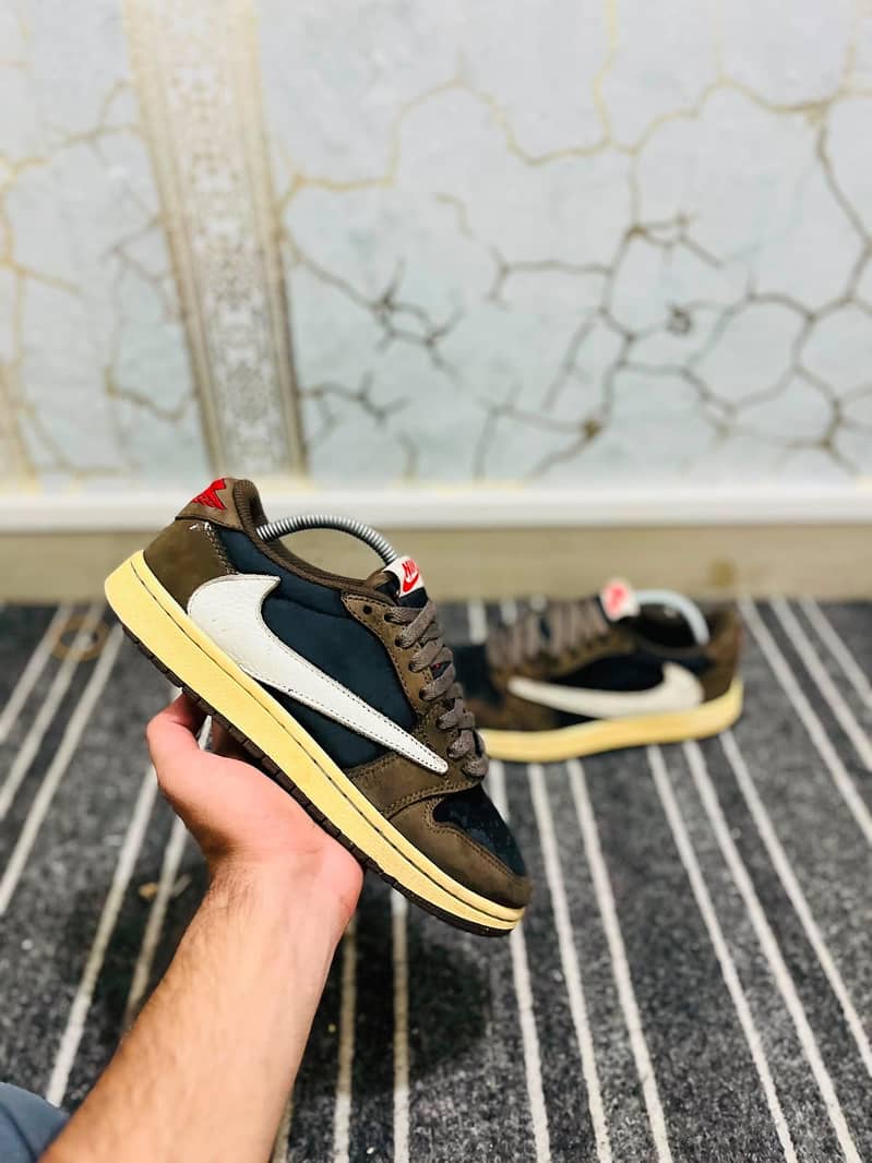 10/10 condition 0