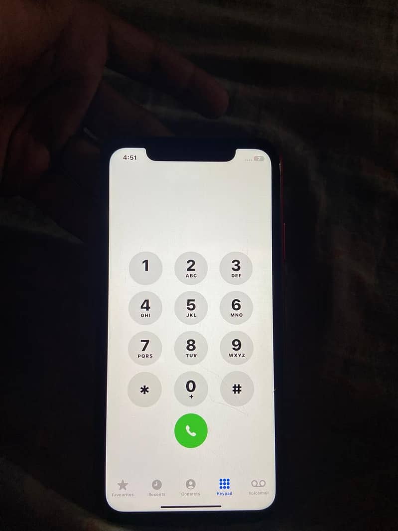 iPhone XR 7