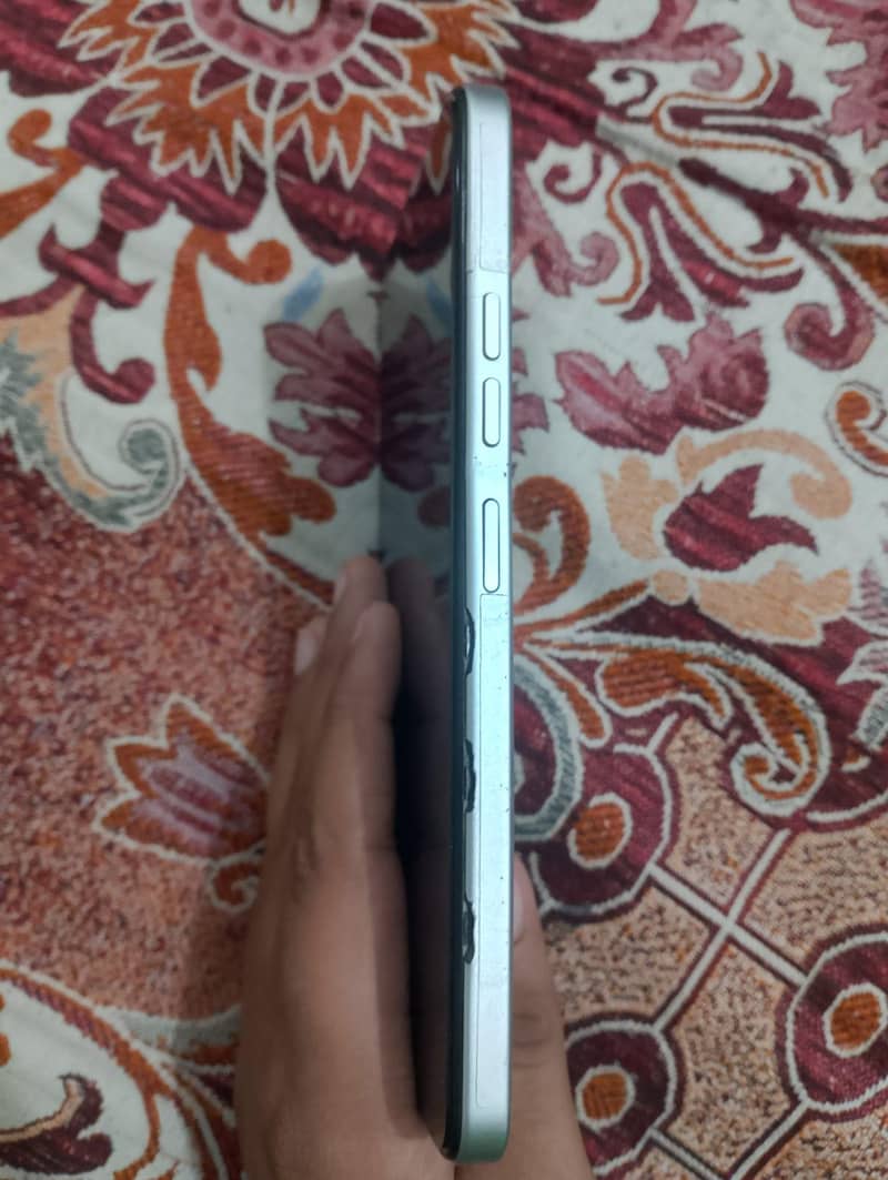 Tecno Spark Go2 0