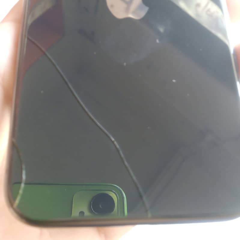 Apple iPhone 11 3