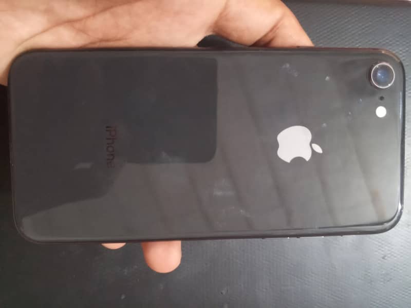Apple iPhone 8 6