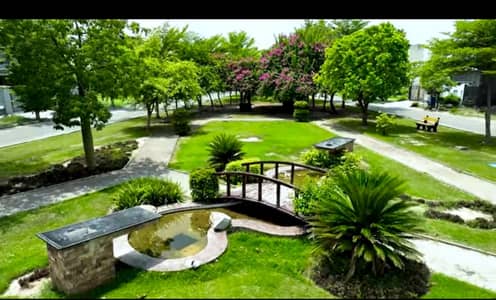10 Marla Residential plot for Sale In New Lahore city ph1 fasing park