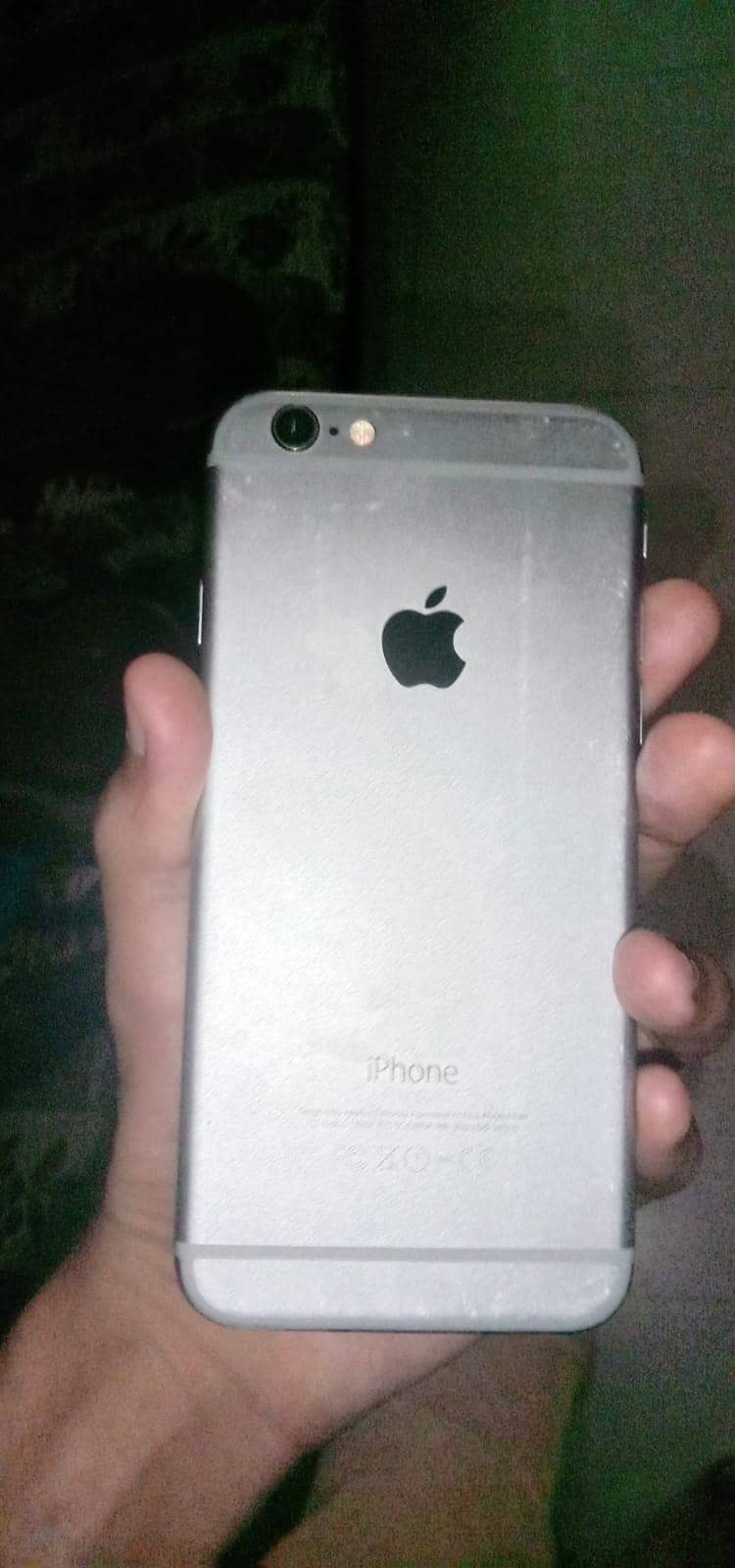 Apple iPhone 6 2