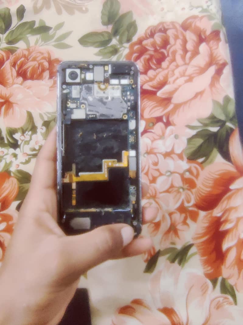 Google Pixel 3 5