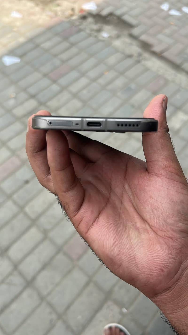 Infinix Note 60 6