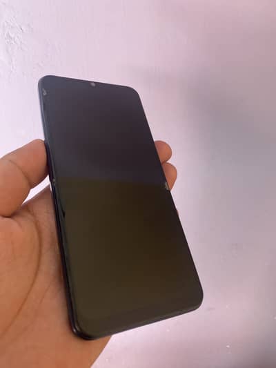 Vivo Y21T 4+1 ram 128 storage condition rough