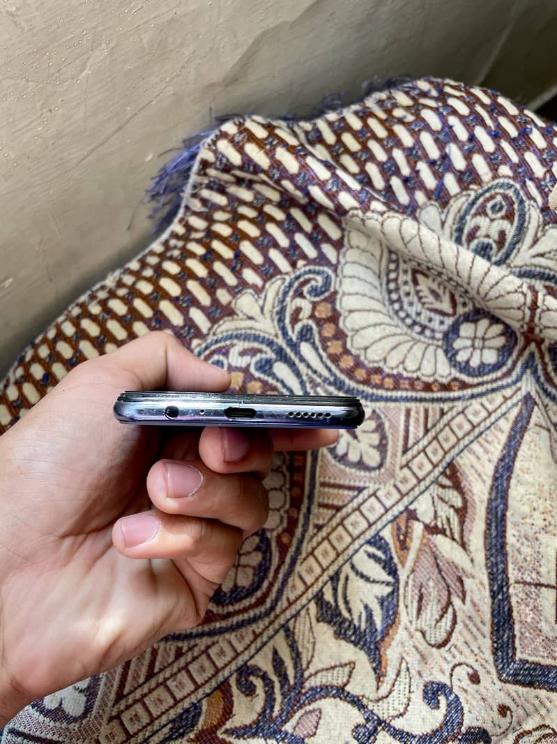 Mobile 3