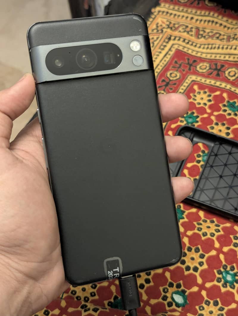 Google Pixel 8 Pro 3