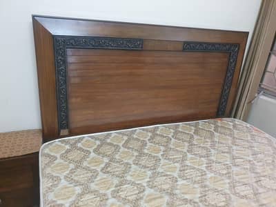king size bed without mattress