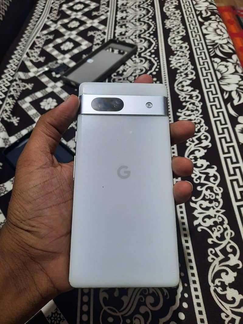Google Pixel 7a 1