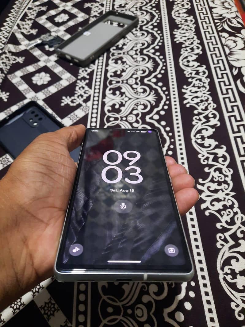 Google Pixel 7a 3