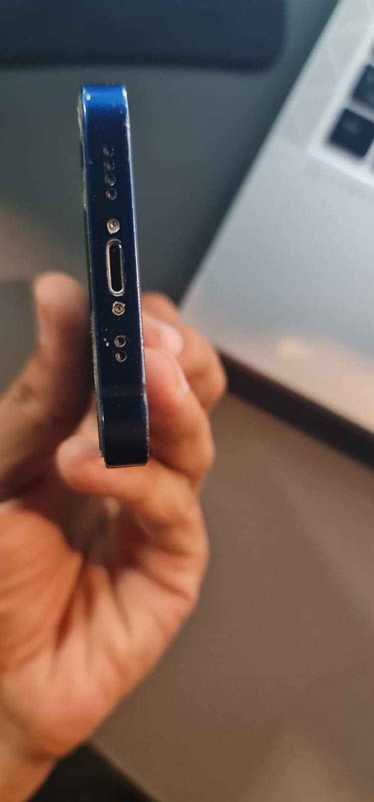Apple iPhone 12 mini 1