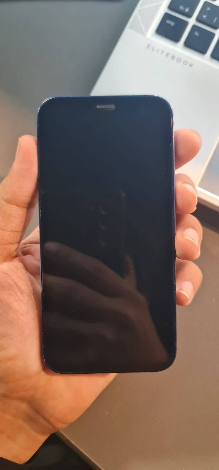 Apple iPhone 12 mini 3