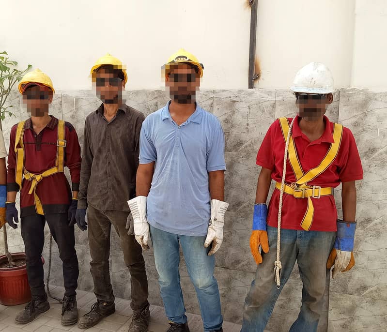 Professional Solar Panel Structure Installation Services 16