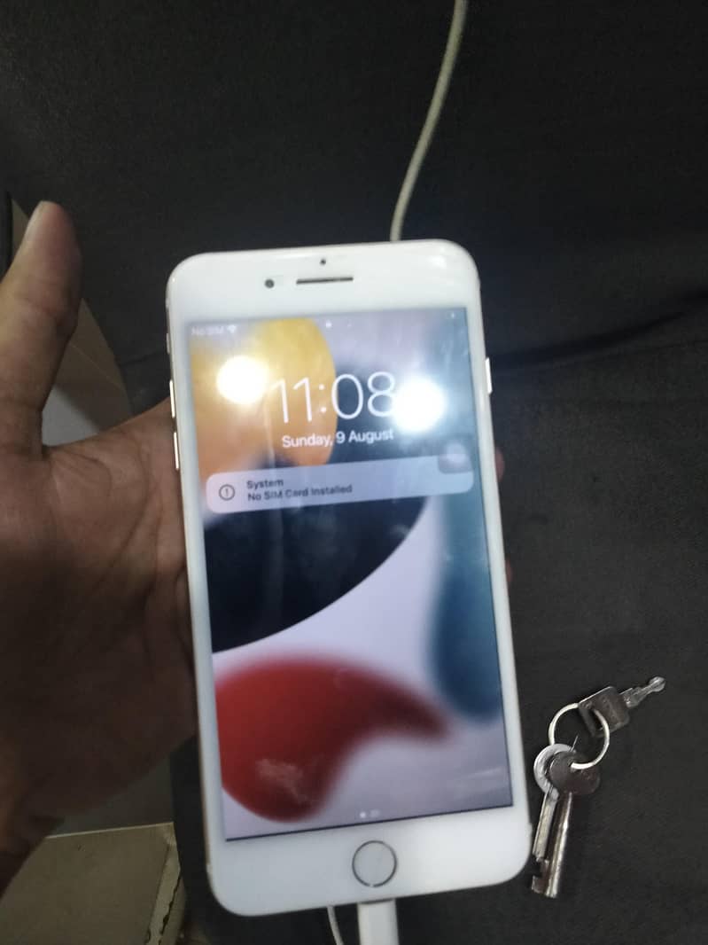 Apple iPhone 7 Plus 1