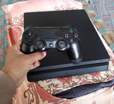 PS4 Slim 1TB  Jailbreak For Sale - Multan(only)