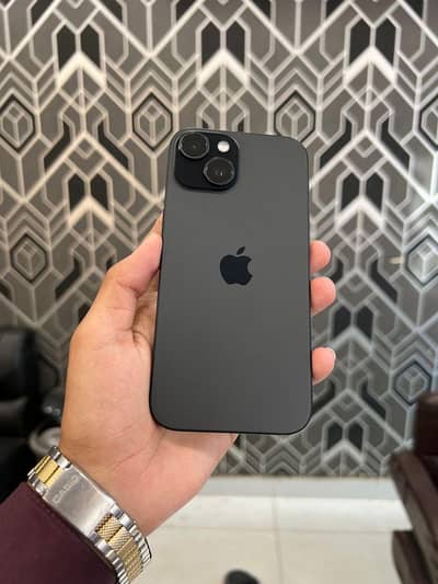 Apple iPhone 15