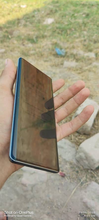 Infinix hot 50. pro plus new bilkul 8+8 256 edge