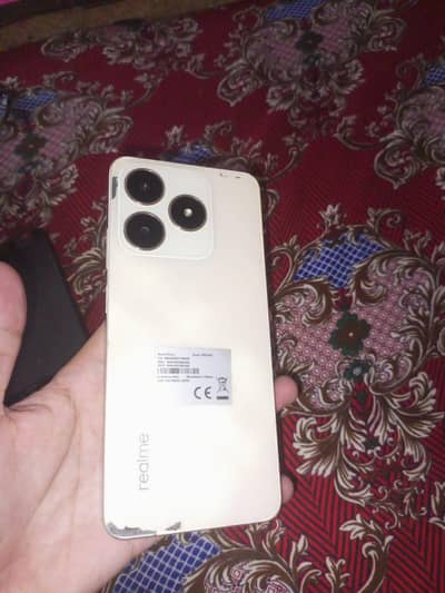 Realme C61 6/128 gb