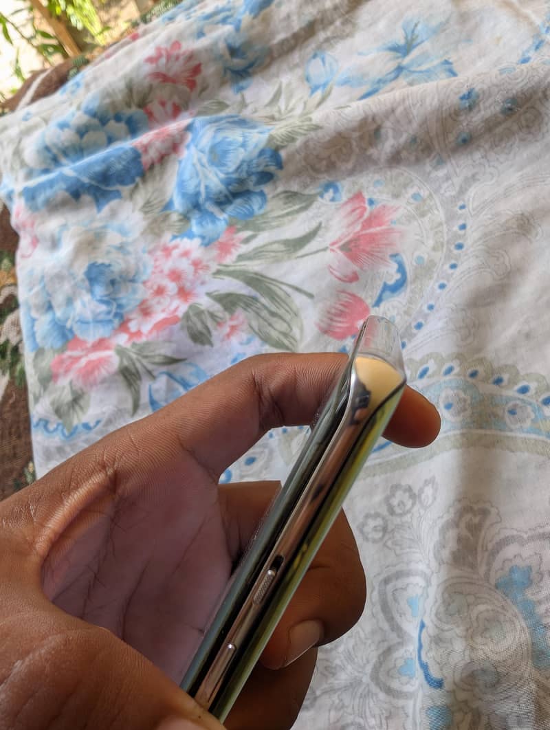 One Plus 8 4