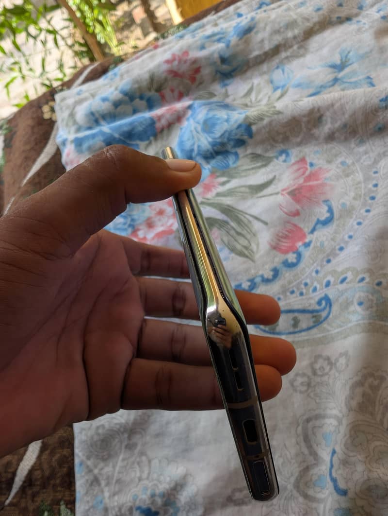 One Plus 8 5
