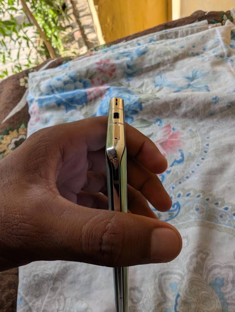 One Plus 8 6