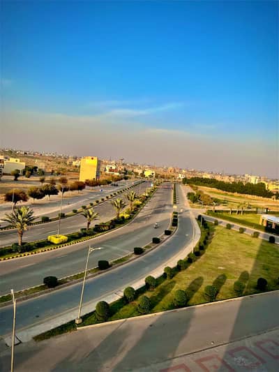 5 Marla Residential plot for Sale In New Lahore city