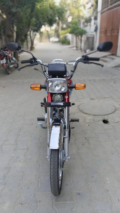 Honda CD 70 Brand New Bike Fully Company Showroom Condition