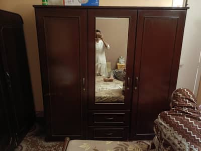 Wardrobe 3 doors