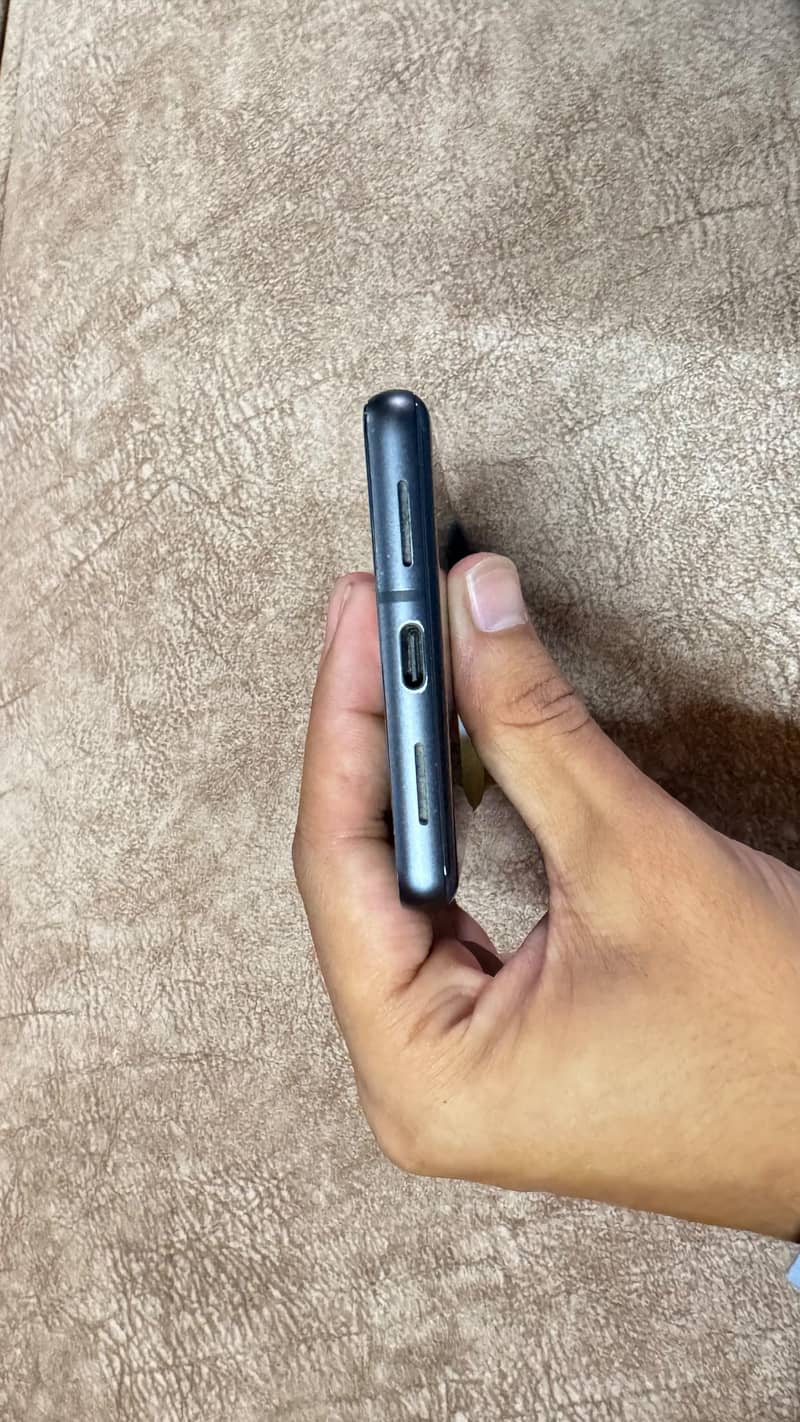 Google Pixel 7 6