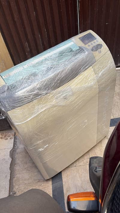 Capsula X and with 4 castte