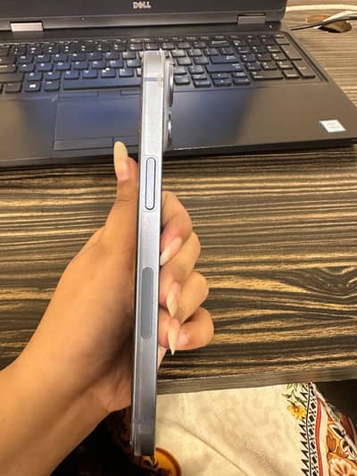 Apple iPhone 14