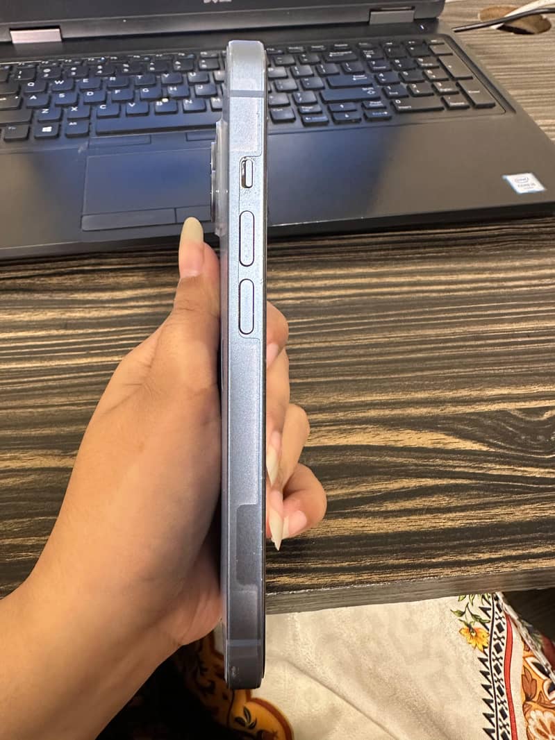 Apple iPhone 14 1
