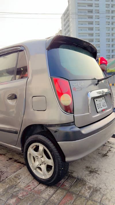 Santro 2004 family car