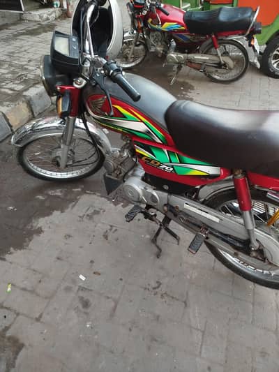 honda cd70 model 2022 biomatric on spot new tyres genuine bike