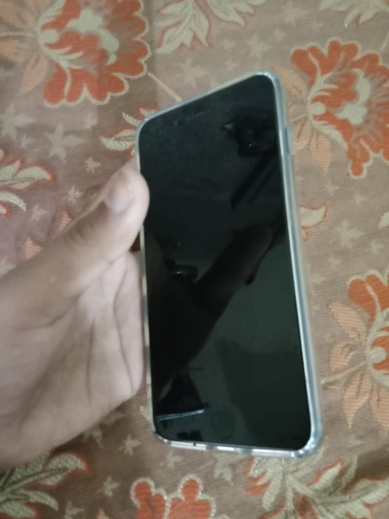 Apple iPhone 7 Plus 2
