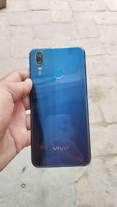 Vivo Y11
