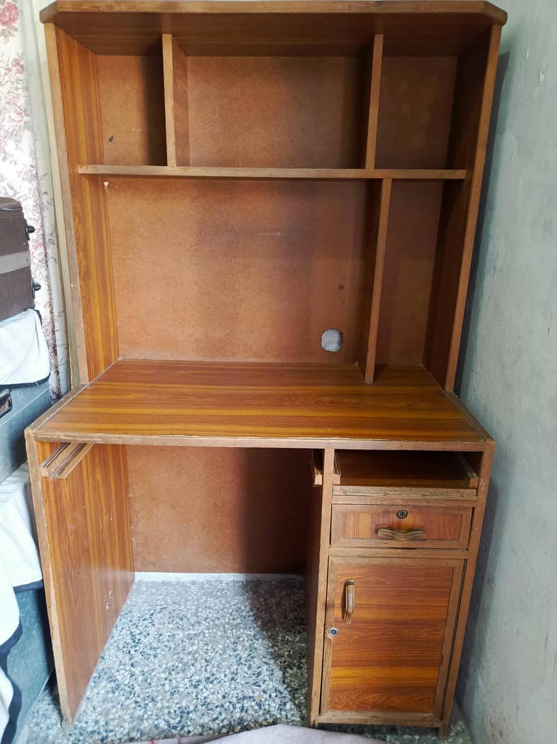 Computer Table in Solid Wood 0