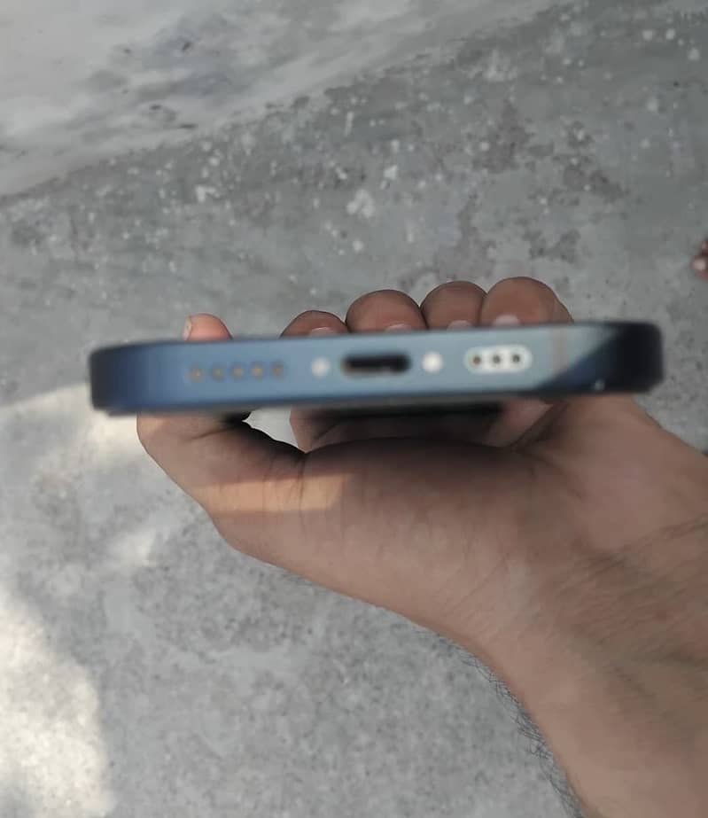 Apple iPhone 14 1