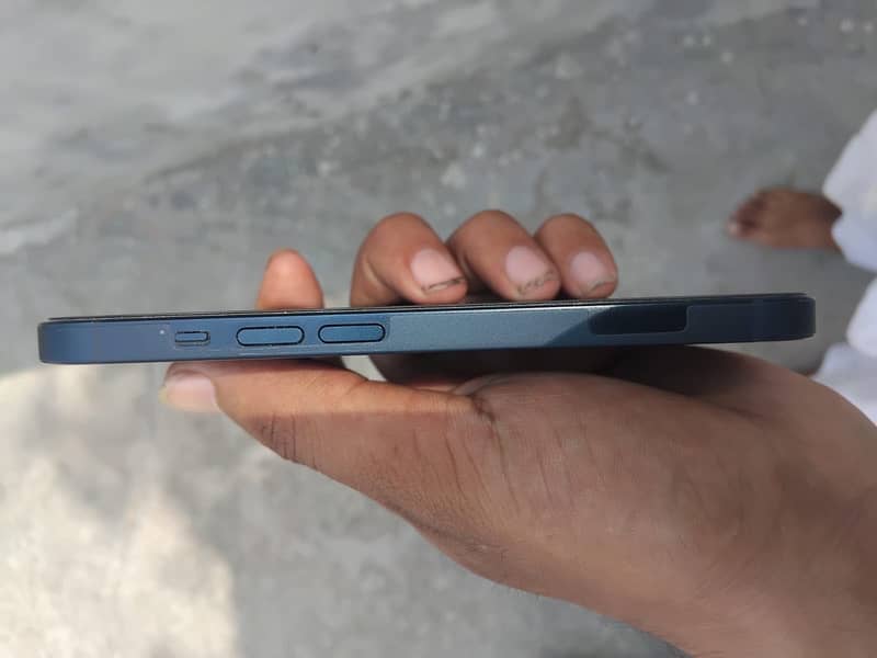 Apple iPhone 14 2