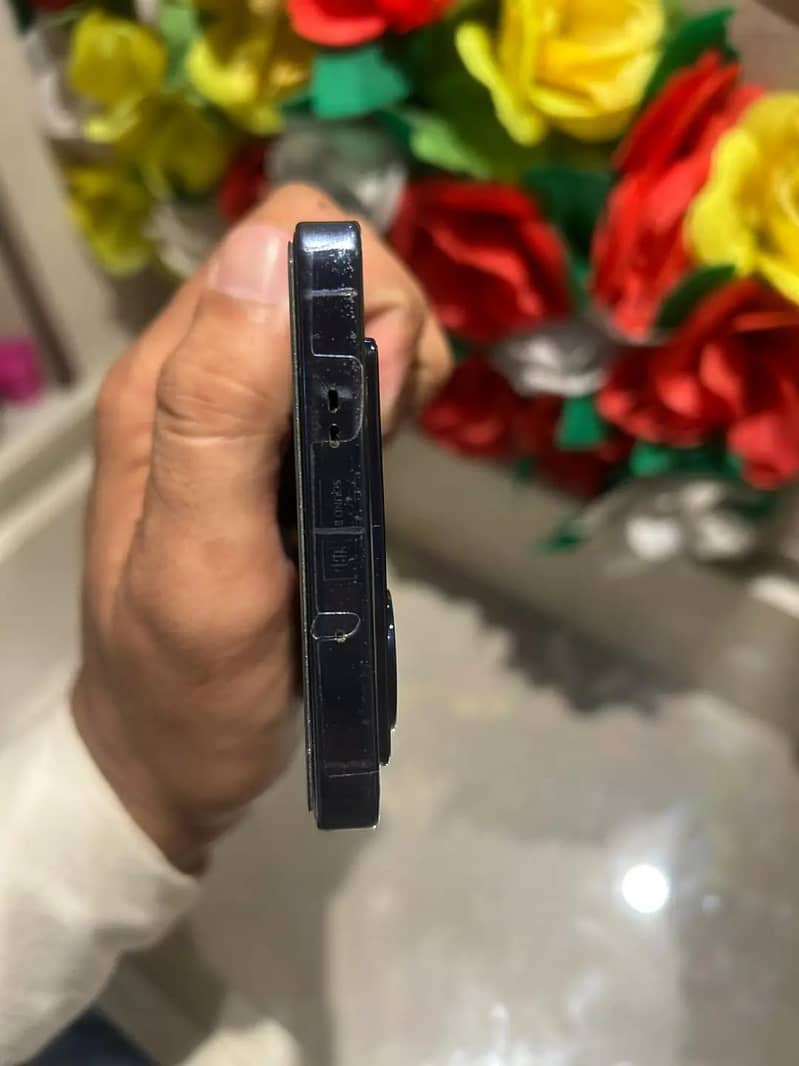 Infinix Note 40 4