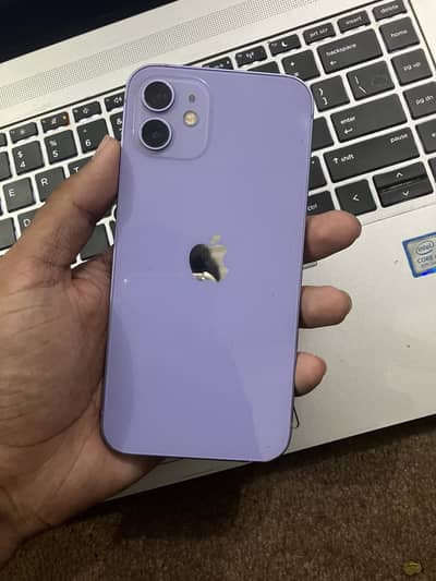 Apple iPhone 12