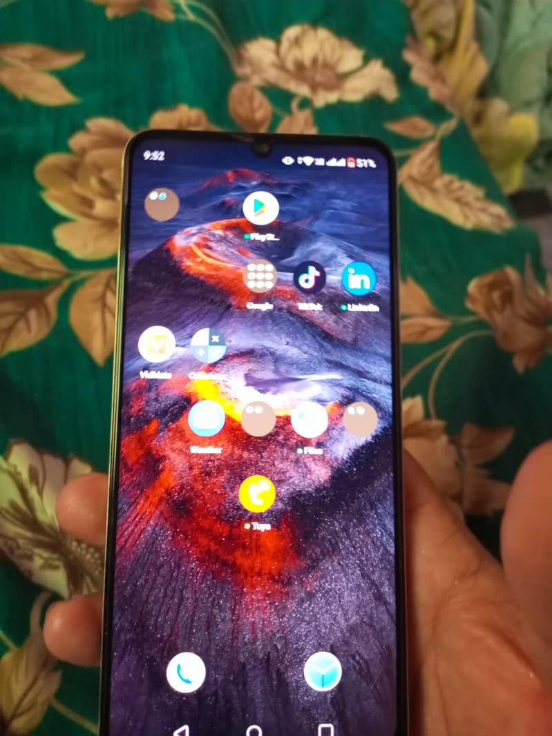 Realme C53 1