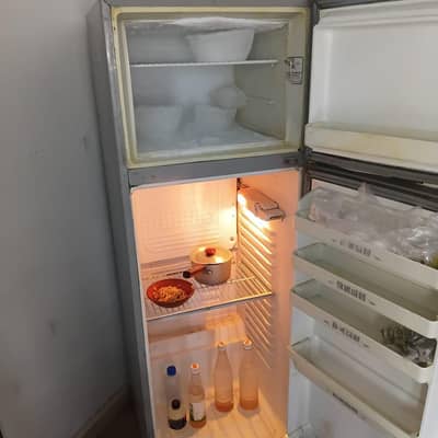 Medium Double Door Refrigerator – Perfect Working Condition