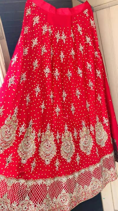 Bridal dresses / wedding lahenga for sale medium siz Whatsapp 03296633